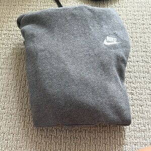 Men’s Grey Nike Sweatshirt